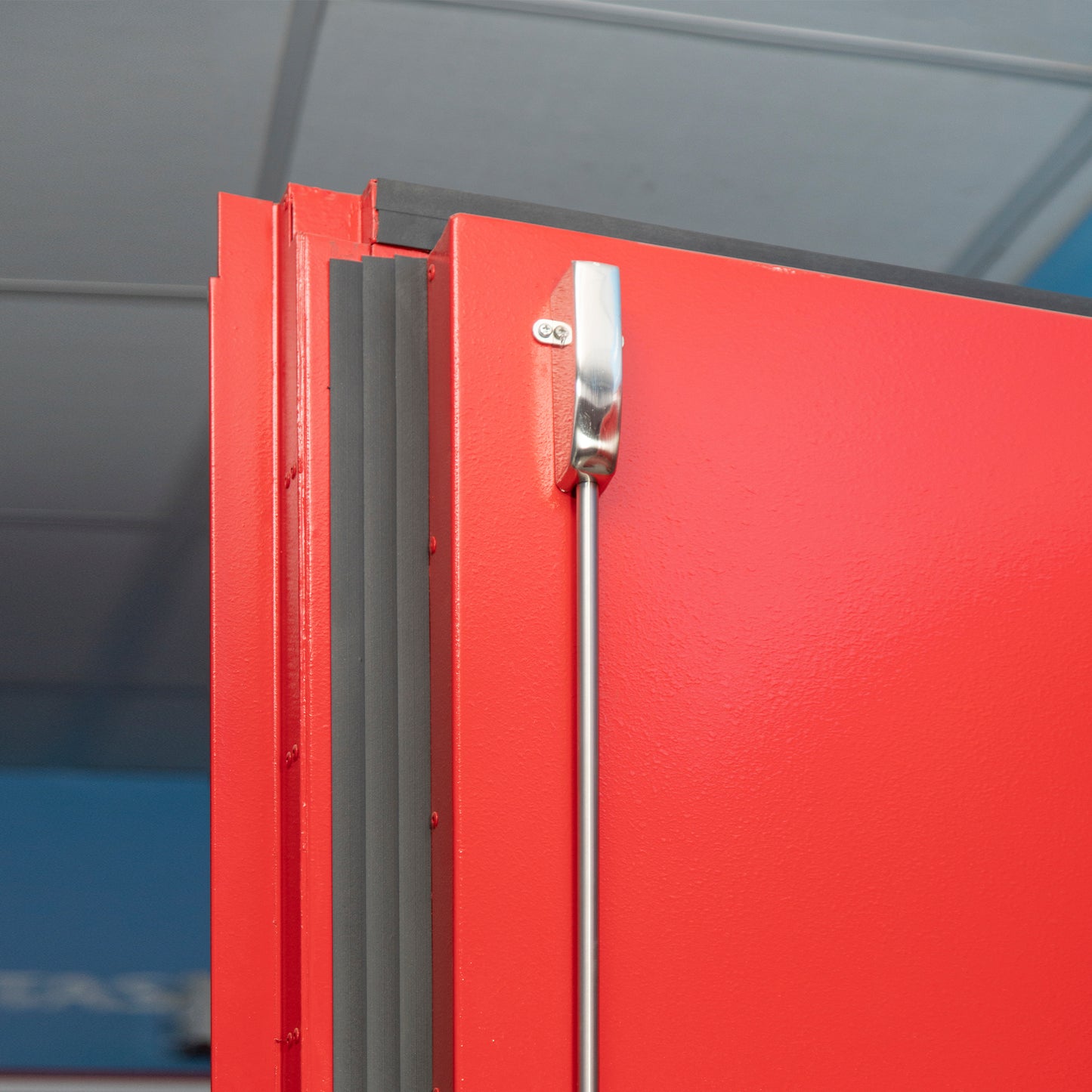 Barra Antipánico Alta Seguridad EXIDOR 704BD con 7 puntos para puerta de 2 hojas