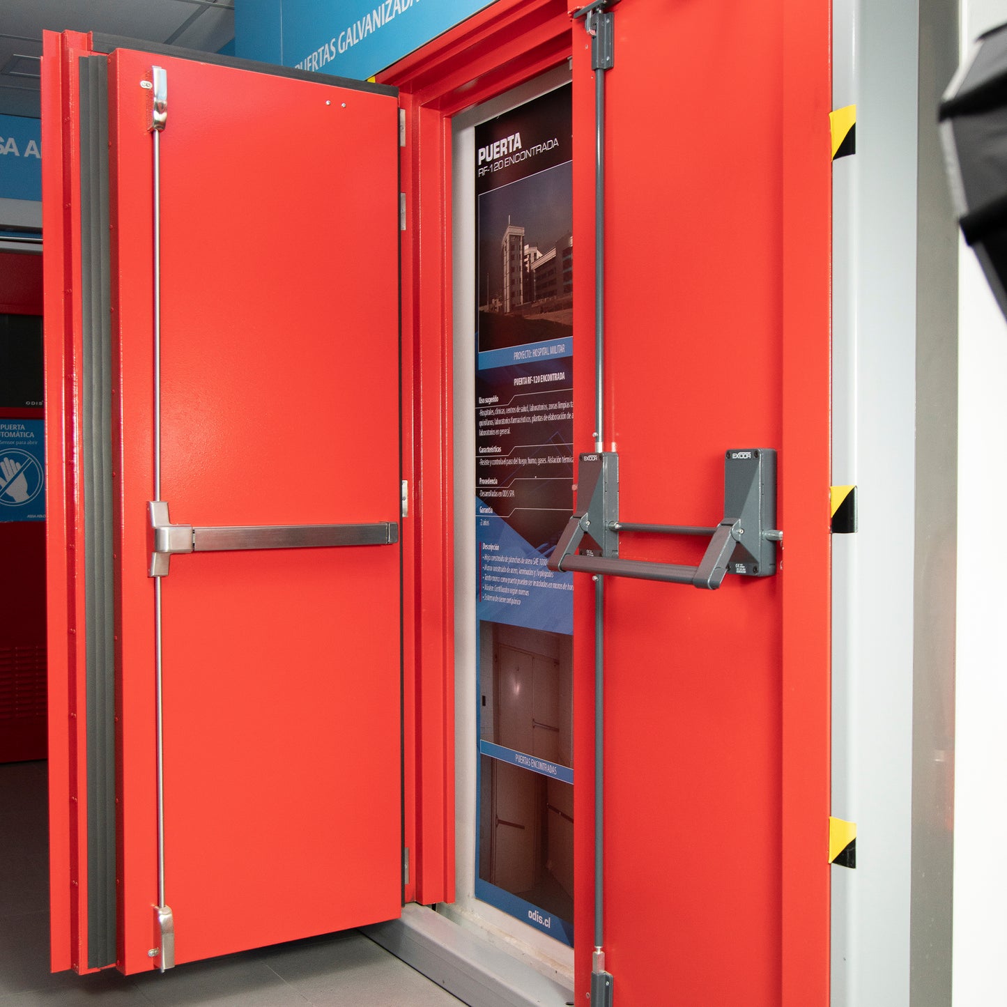 Barra Antipánico Alta Seguridad EXIDOR 704BD con 7 puntos para puerta de 2 hojas
