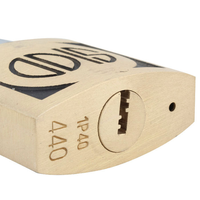 Candado Odis 440 40mm Gancho Largo